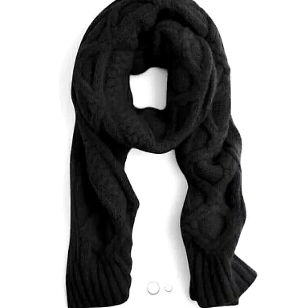 NWT J CREW  Cable knit Scarf